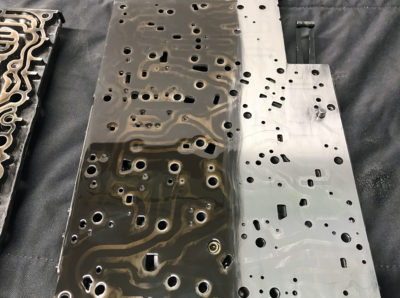 Getriebespülung - Ablagerungen im Schaltschieberkasten Getriebespülung - Ablagerungen im Schaltschieberkasten